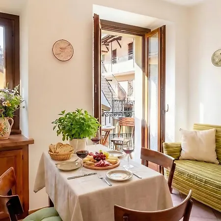 Casa Riale 4 דירה